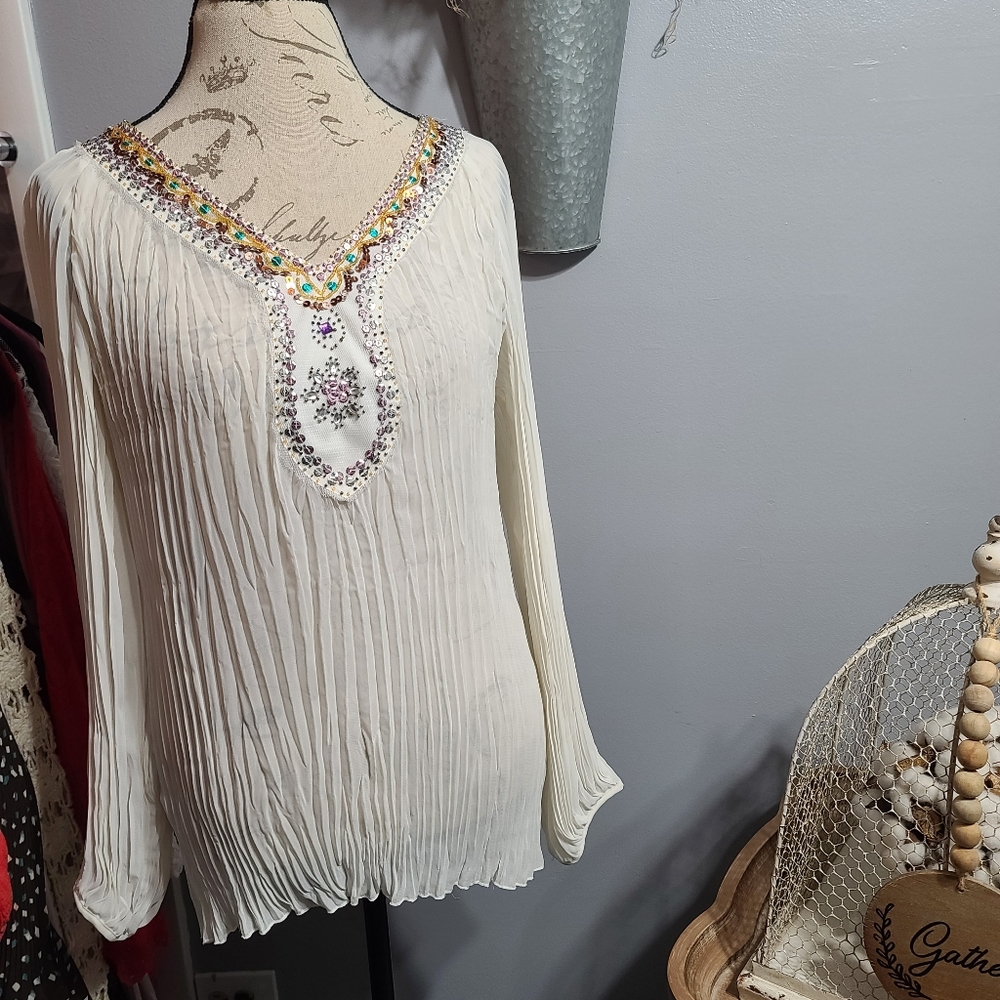 NWT SPENCER JEREMY / SZ L / SILK & BEADED BLOUSE
